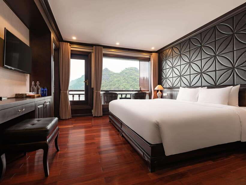 2-Day: Halong Lan Ha Bay 5 Stars Cruises w/Balcony & Bathtub - Who This Cruise Suits Best (And Who Should Think Twice)