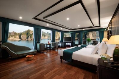 2-Day Luxury Halong Bay Aspira Cruise from Hanoi - Day 1: Halong Bay into Lan Ha Bay, plus Dark and Light Cave