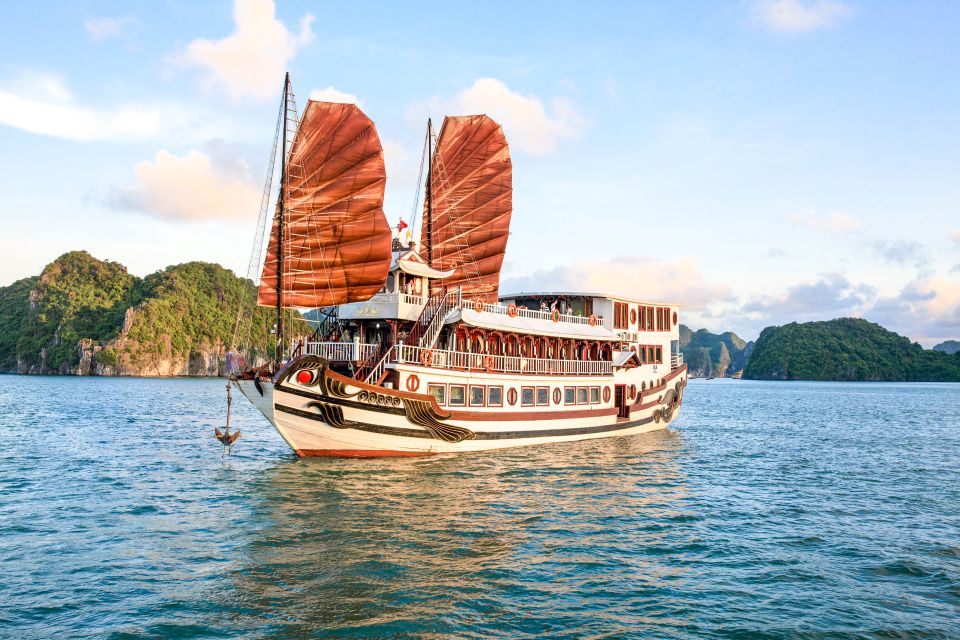 2-Day Royal Palace Ha Long Bay & Ti Top Island Cruise - Quick hits you’ll feel on the water