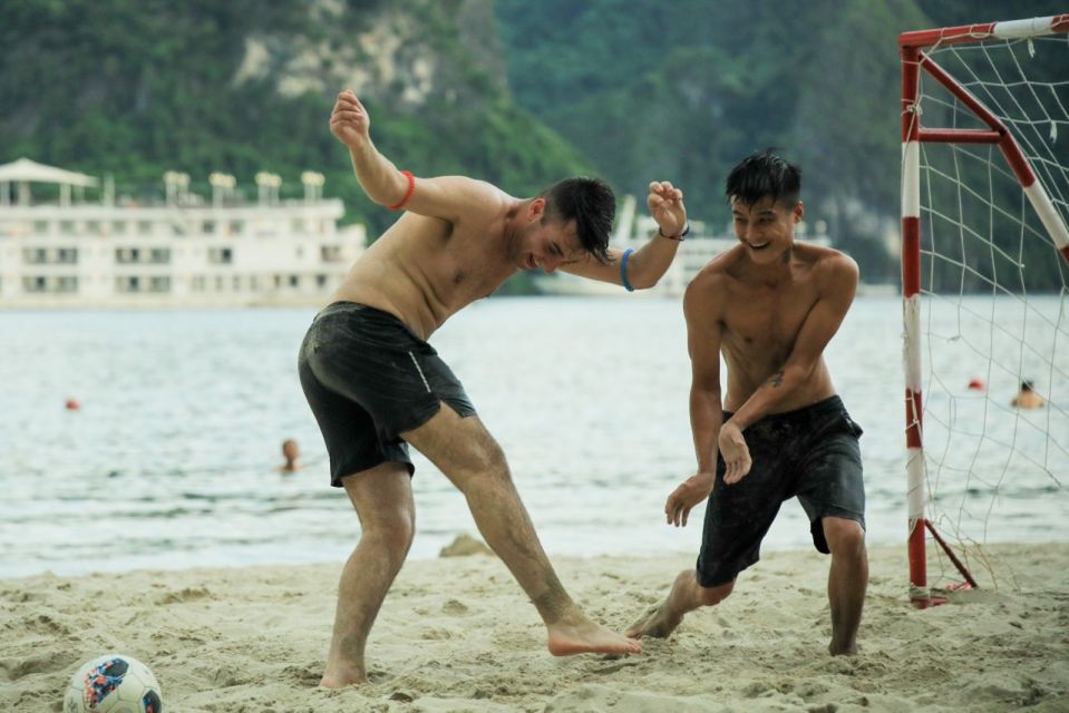 2-Day Royal Palace Ha Long Bay & Ti Top Island Cruise - Night squid fishing: for the curious and the playful