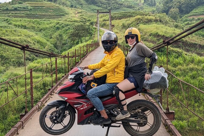 3-Day Ha Giang Loop Tour from Ha Noi and Return - Hanoi to Ha Giang: how the limousine ride sets expectations