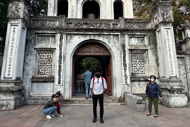 All-in-One Hanoi Walking Tour Through a Train Street - Ngoc Son Temple: tickets, respect, and what to notice