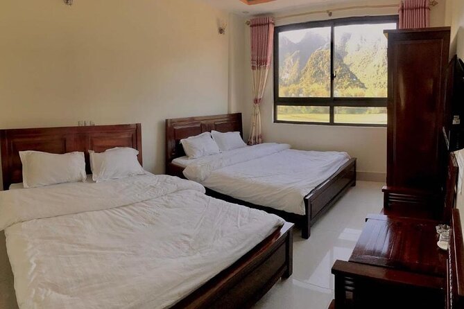 Ban Gioc Waterfall 2 Days 1 Night From Hanoi - Food and meals: included, local, and simple