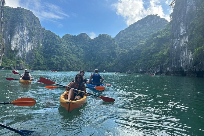 Best seller Halong bay 6 hours cruise - Hang Luon Cave: Kayak or sampan, and why the choice matters