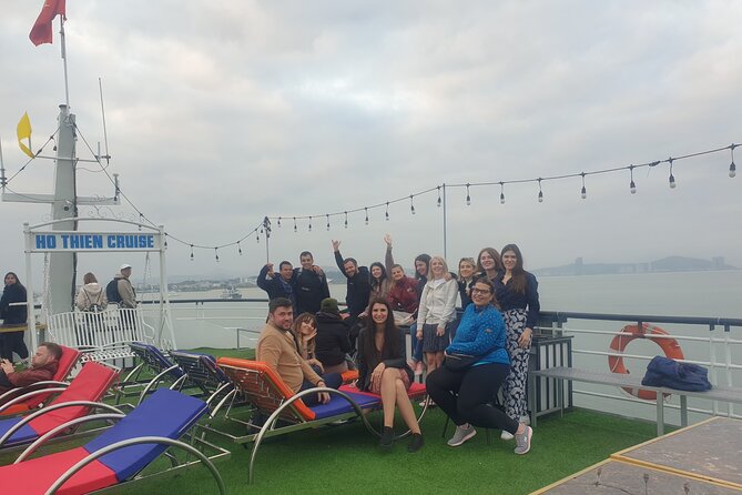 Best seller Halong bay 6 hours cruise - The return to Hanoi: Sunset time without the late-night scramble