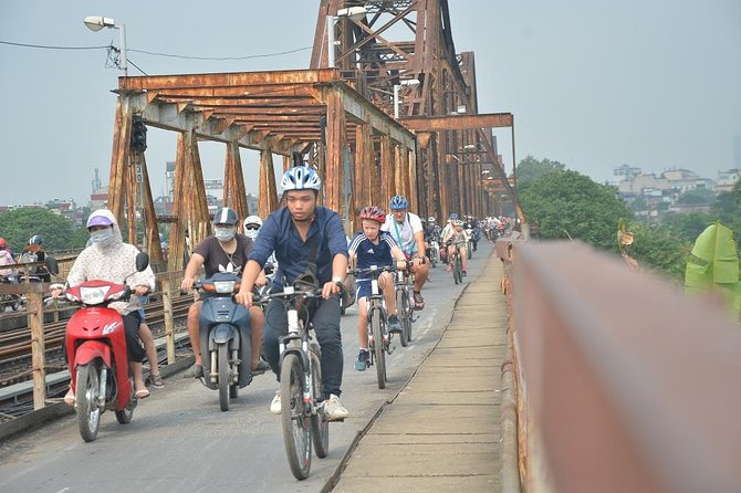 Bicycle Tours Hanoi: Half Day Hanoi City Bicycle Tours - Hữu Tiệp Lake and the Downed B-52: A Serious Stop on a Moving Map