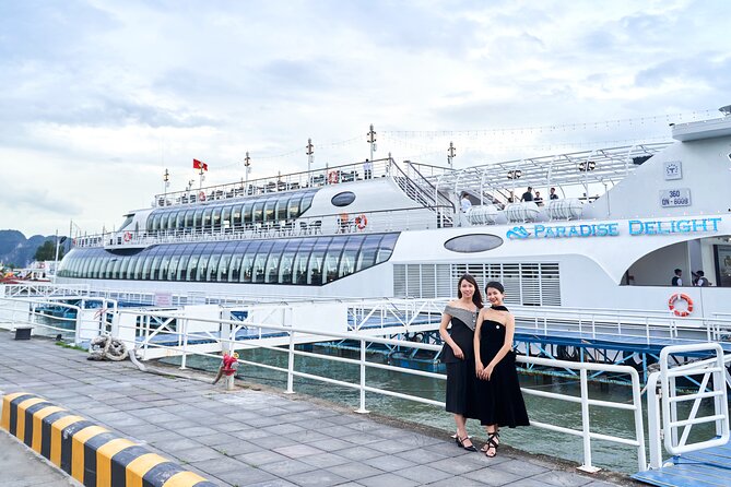 Buffet on Paradise Delight Dining Cruise Halong Bay Tour - A 4-hour Halong Bay plan that stays on schedule