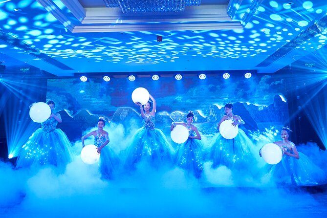 Buffet on Paradise Delight Dining Cruise Halong Bay Tour - Value for $38 and who this is for