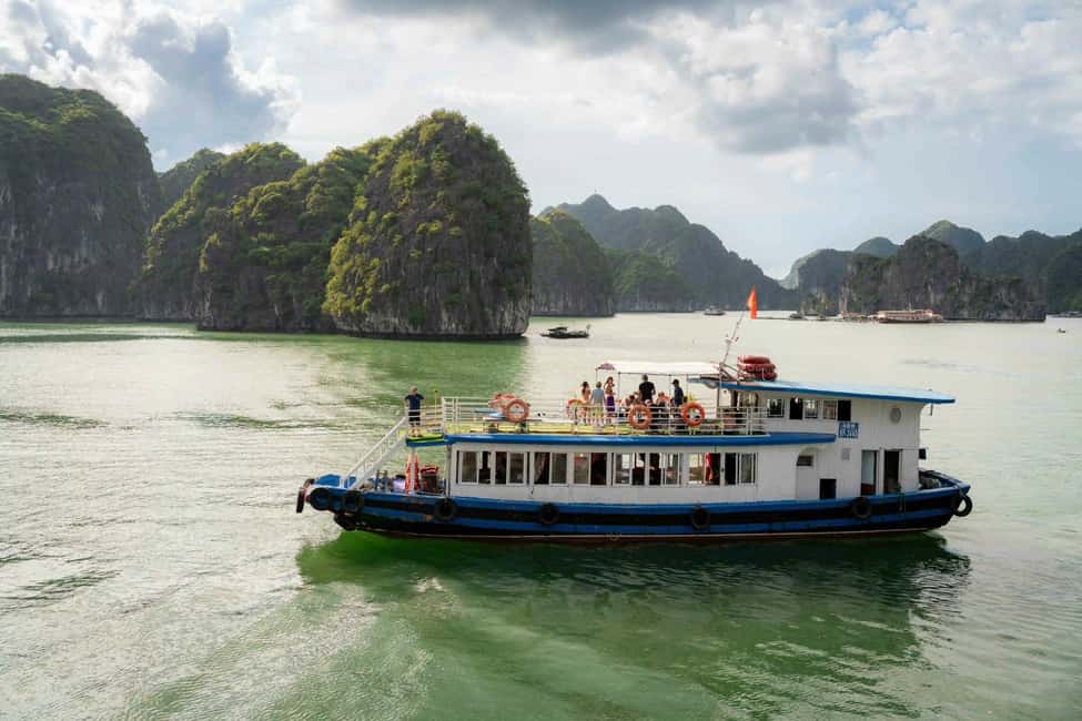 Cat Ba/Ha Noi: Lan Ha and Monkey Island Full Day Boat Trip - From Hanoi to Beo port: starting your day in the right rhythm