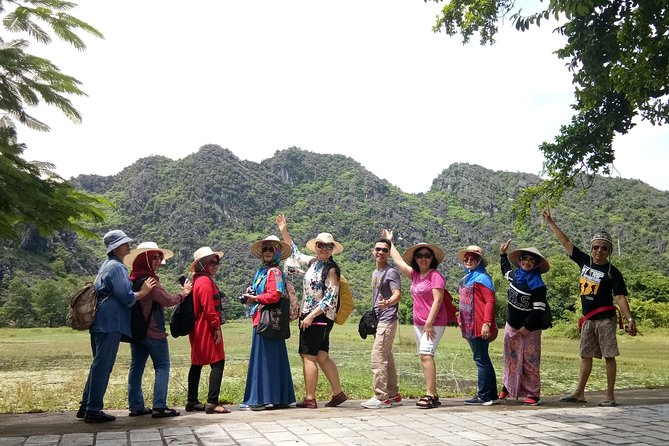 Day tours from Hanoi city (PRIVATE TOUR) - Cycling the Countryside and Making It Your Best Day