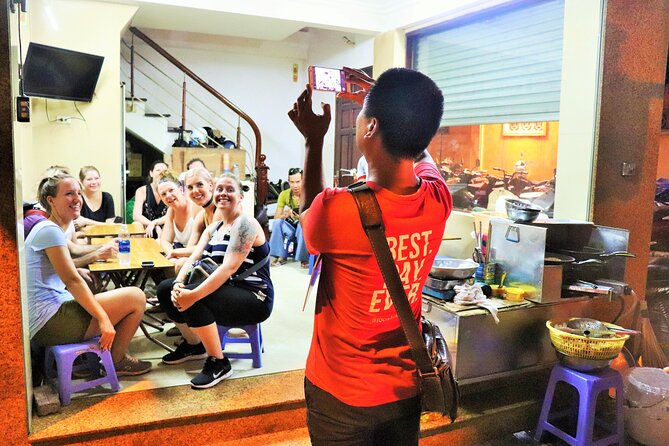 Eat Like a Local: Hanoi Street Food Adventure - Banh Cuon Watch: The Steam-Roll Moment That Makes Hanoi Famous