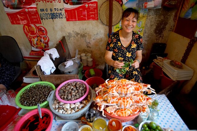 Eat Like a Local: Hanoi Street Food Adventure - Hoan Kiem Lake Views and Egg Coffee in a Secret Café