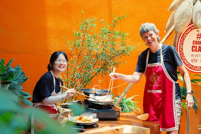 Experience Hanoi Cooking Class with Free Wine Tasting - Key things I’d mark on your map first