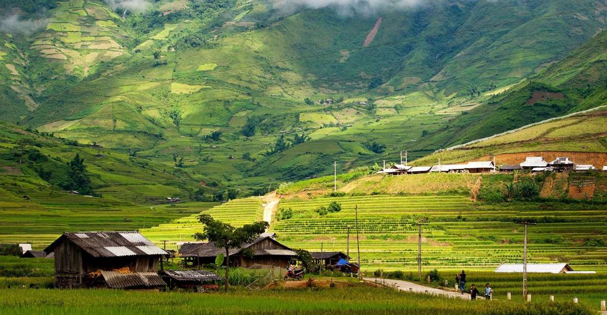 From Hanoi: 2-Day Sapa Trekking Trip with Homestay & Meals - Getting from Hanoi: the sleeper-bus morning that sets the tone