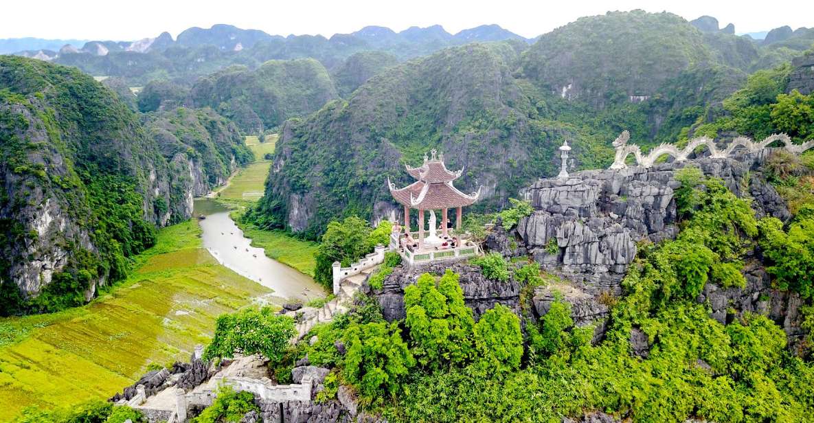 From Hanoi: Bai Dinh, Trang An, and Mua Cave Full-Day Tour - Bái Ðính Pagoda: A Giant Complex With Big Visual Impact