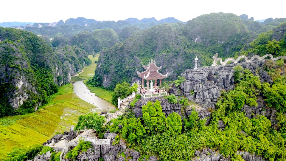 From Hanoi: Bai Dinh, Trang An, and Mua Cave Full-Day Tour - Múa Cave and the 500 Steps: The View That Makes You Forget the Suffering
