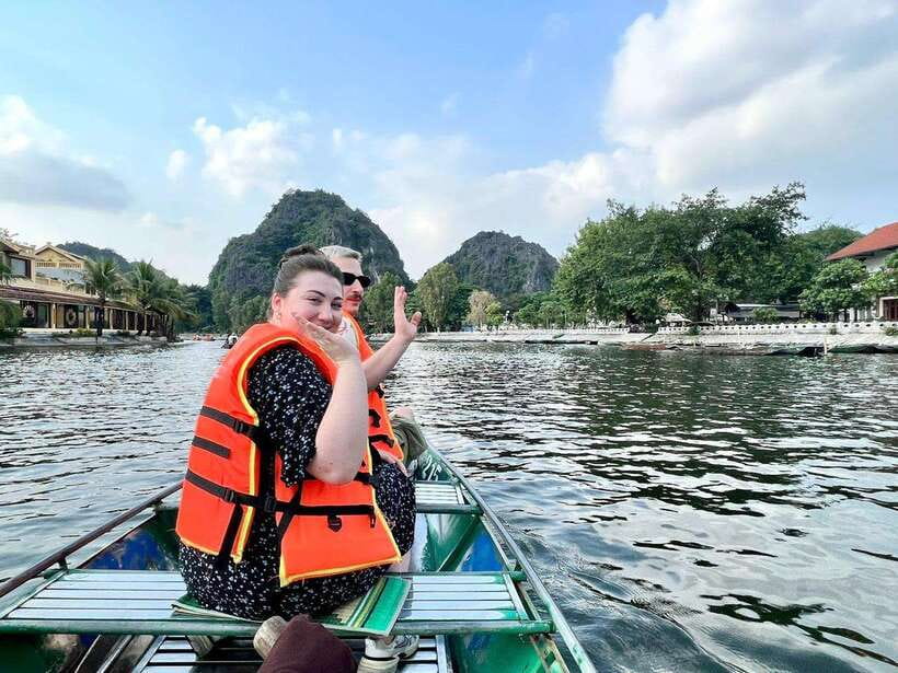 From Hanoi: Full-Day Ninh Binh Highlights Small Group Tour - Cycling to Bich Dong Pagoda: calmer roads and cool air