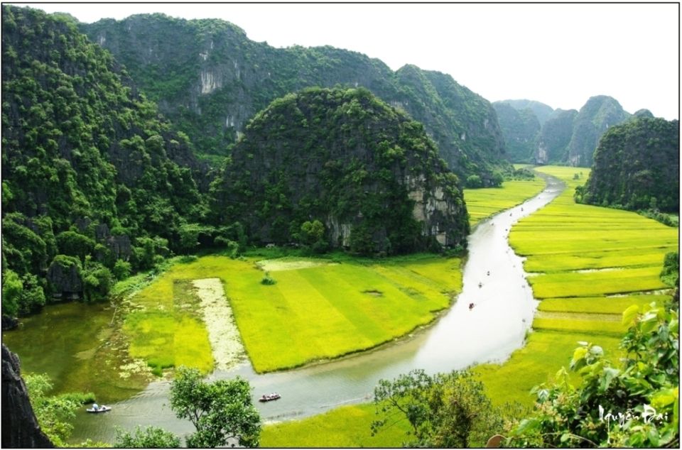 From Hanoi: Hoa Lu & Tam Coc with Buffet lunch & Cycling - What to Expect From the Guide and Pace
