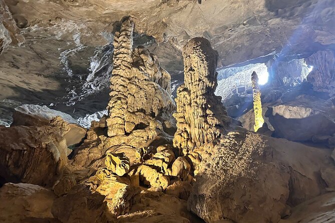 Ha Long Bay Cruise Day Tour - Cave, Kayaking, Swimming & Lunch - Ti Top Island: Swim Time or a Viewpoint Hike