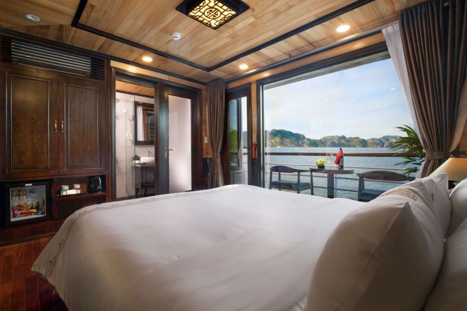 Ha Long & Lan Ha Bays: 2-Day Cruise with Meals & Kayaking - Cabins, cleanliness, and onboard comfort that actually matter