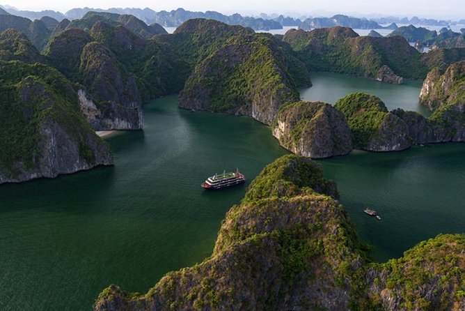 Halong Bay 2D1N BEST CRUISES All-Inclusive: Transfer, Meals, Kayak, Cave, Island - Why This 2D1N Halong Cruise Feels Like Good Value