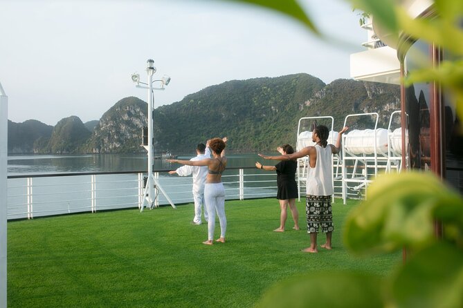 Halong Bay Cruise 2 days 1 night from Hanoi included transfer - Kayaking and Beach Breaks: Close Views Without a Full-Day Grind