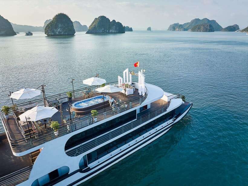Halong Bay: Luxury Day Cruise with Buffet, Kayak, Swim - Key things I’d circle on your map