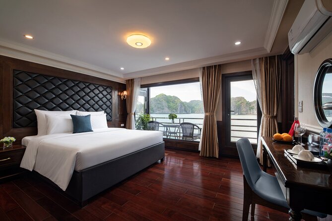 Halong Pandora 5 Star Cruise 2D1N-All Inclusive, cave, transfer - Day 1 on the water: Lan Ha Bay lunch and an active first night