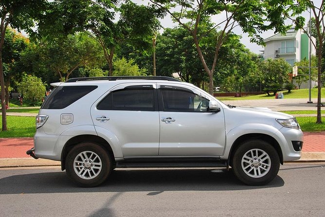 Hanoi Airport Pick-up (Private Ride From Hanoi Airport to Hotels) - Quick Hits Before You Land
