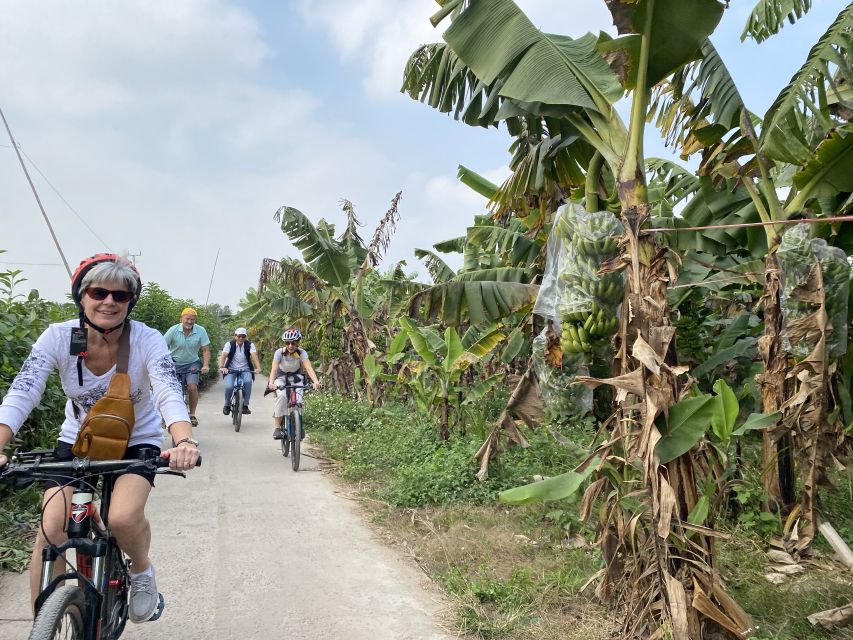 Hanoi: Bike Tour Through Hidden Gems and Banana Island - Hồ Hữu Tiệp and the photo-stop moment that actually tells a story