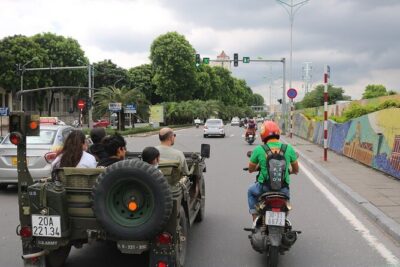 Hanoi City Tour Highlight, Train Street Combine visit Countryside - Ba Dinh Square and the French Quarter drive-by: architecture with meaning