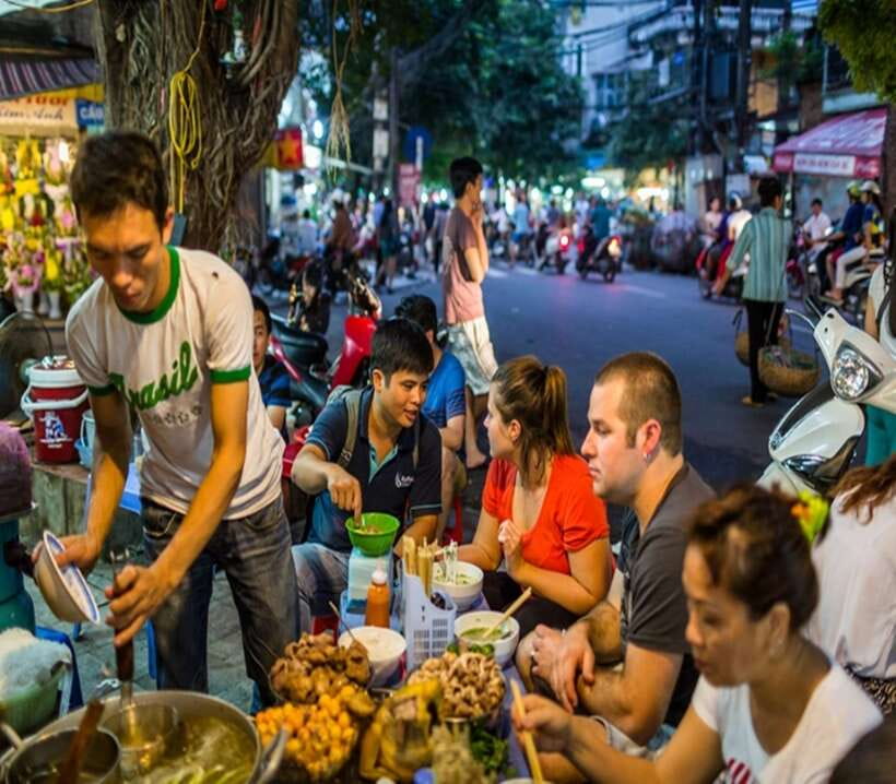 Hanoi: Eat Like a Local Small Group Street Food Tour - Key Highlights at a Glance