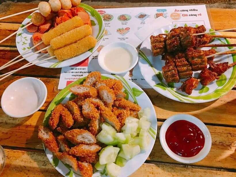 Hanoi: Eat Like a Local Small Group Street Food Tour - Who This Tour Is Perfect For (and Who Should Think Twice)