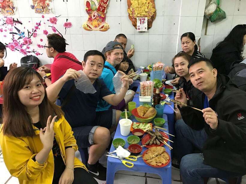 Hanoi: Eat Like a Local Small Group Street Food Tour - Small Group Size and Local Food Guides You Can Actually Talk To