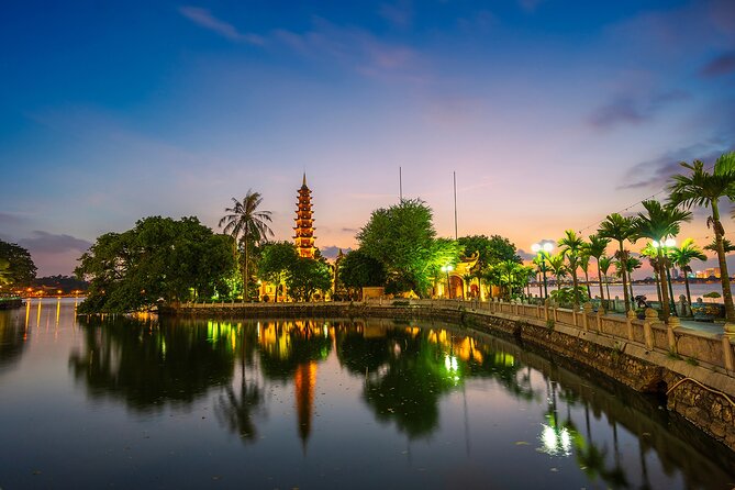 Hanoi Heritage Premium Daily Tour - Stop 2: Ho Chi Minh Mausoleum complex—history with a dress code