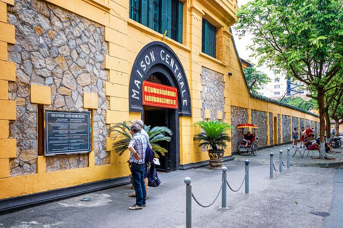 Hanoi Heritage Premium Daily Tour - Stop 3: Vietnam Museum of Ethnology—54 groups, one focused lesson