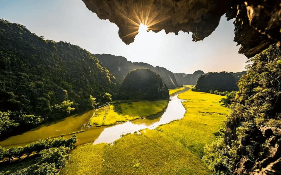 Hanoi: Hoa Lu, Trang An, and Mua Cave Full-Day Trip - A packed Hanoi day trip that actually feels efficient