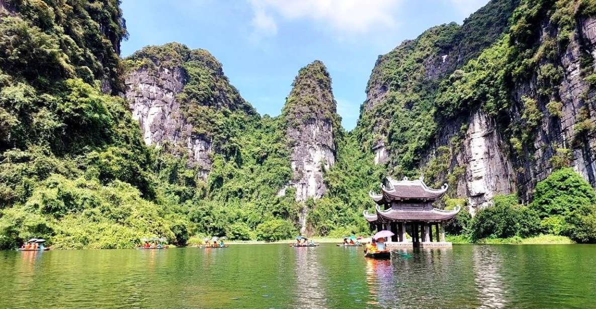 Hanoi: Hoa Lu, Trang An, and Mua Cave Full-Day Trip - Hoa Lu’s ancient temples: history you can actually walk through