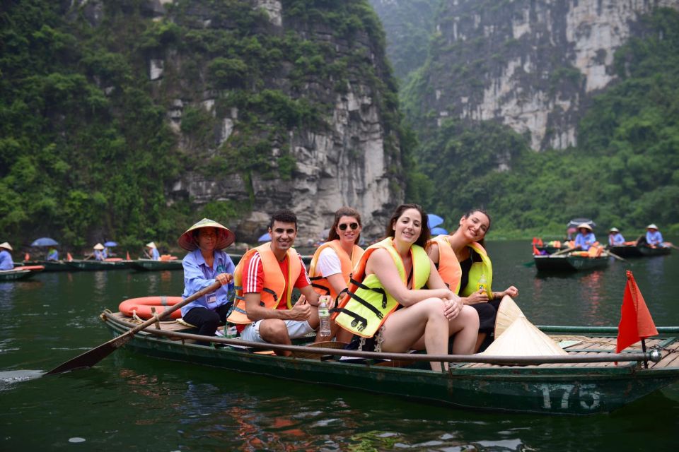 Hanoi: Hoa Lu, Trang An, and Mua Cave Full-Day Trip - Ninh Binh buffet lunch: included, with real vegetarian options