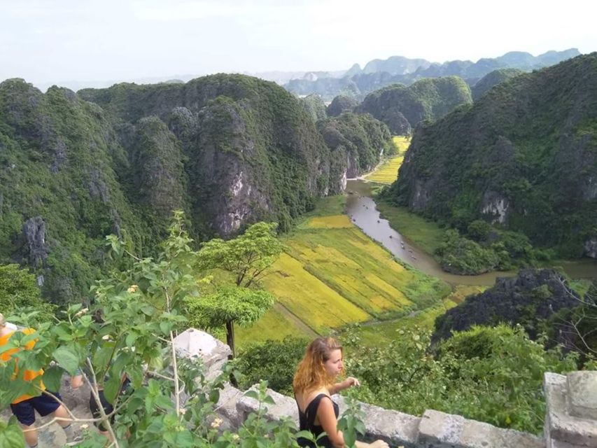 Hanoi: Hoa Lu, Trang An Caves & Mua Cave Day Trip and Lunch - Heat, crowds, and pacing: how to make the day feel smoother