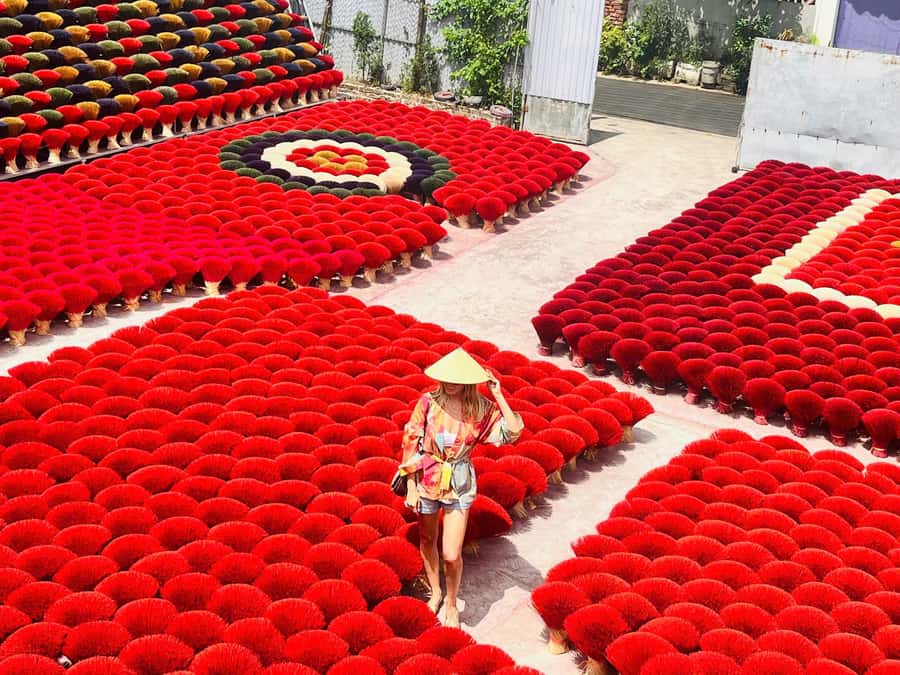 Hanoi: Incense Village, Hat, Lacquer Tour & City Highlights - Picking the right option: half day villages vs full day lacquer vs city highlights