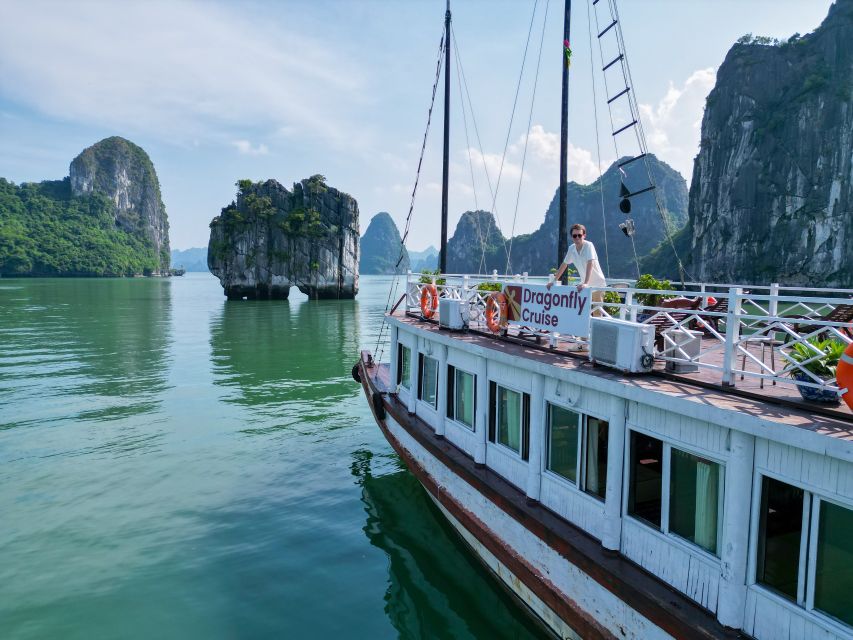 Hanoi: Islands & Caves Ha Long Cruise with Lunch & Kayaking - A one-day taste of Halong Bay, built for people with limited time