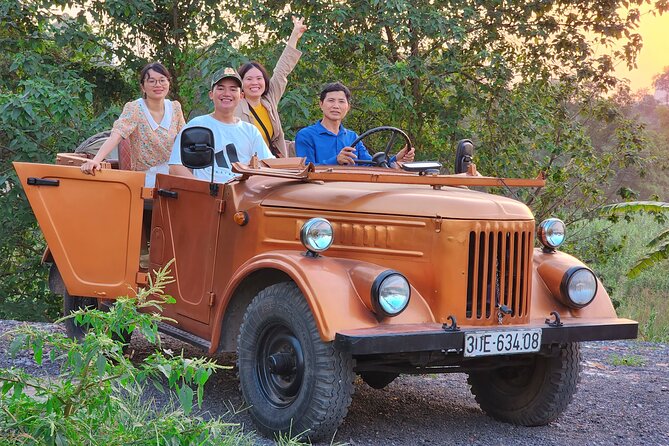 Hanoi Jeep Tour: Red River Countryside+ Backstreet+ Train-street - Lunch at Hidden Gem Café Hanoi: included comfort food, not a tourist buffet