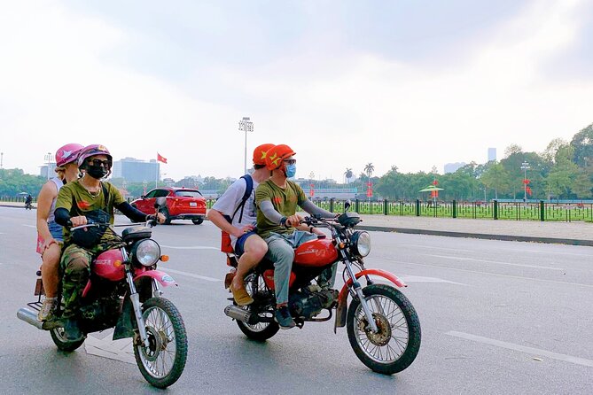 Hanoi Motorbike Tour: Hanoi HIGHTLIGHTS & HIDDEN GEMS - Stop 1: Ho Chi Minh Mausoleum in a Short, Organized Visit