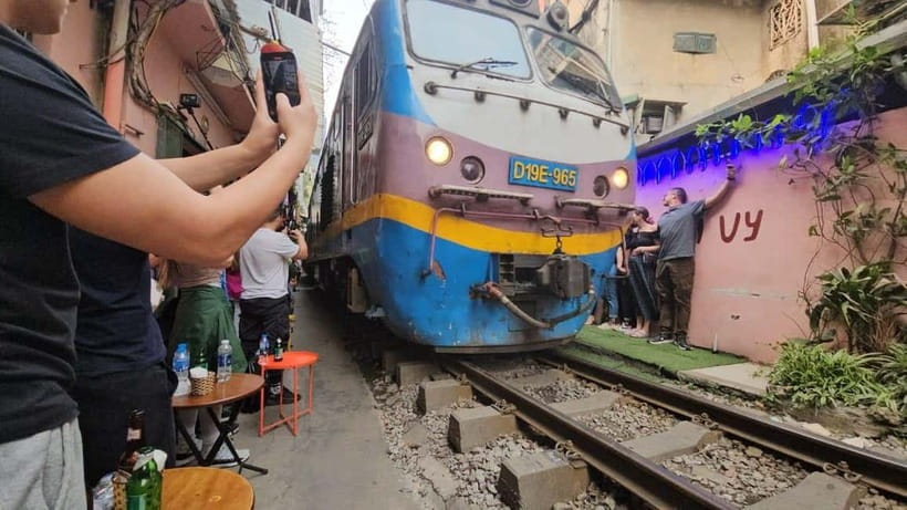 Hanoi: Street Food Tour with Train Street & Hidden Alleyways - The Old Quarter walk: culture lessons in narrow lanes