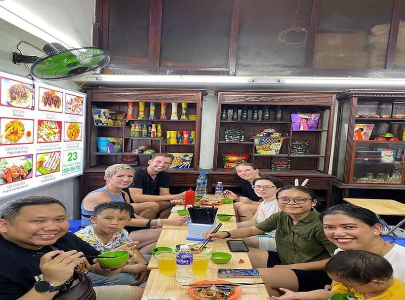 Hanoi: Street Food Tour with Train Street & Hidden Alleyways - Why the guides matter as much as the itinerary