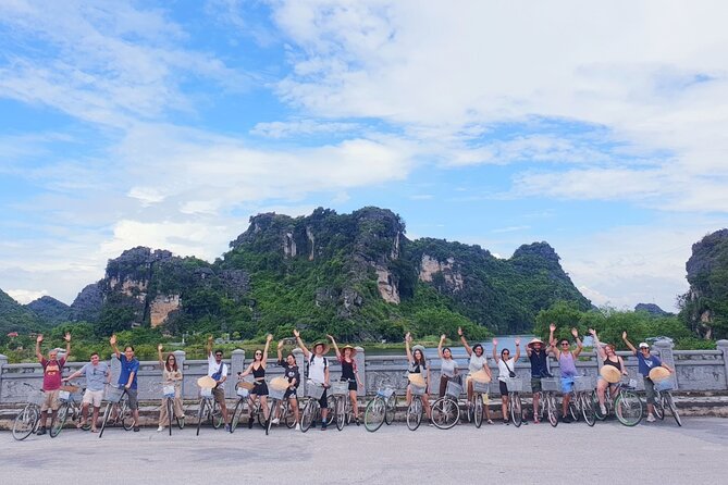 Highlight Ninh Binh Full Day Tour Tam Coc Boat, Mua Cave, Hoa Lu - Hoa Lu Ancient Capital: a history stop that sets context fast