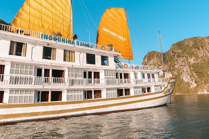 Indochina Sails Halong Bay - Meals on board: three included meals, fresh and staff-forward