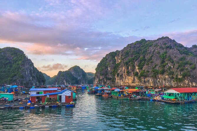 Lan Ha - Ha Long Bay - Dau Be island 2D/1N from Cat Ba in less touristy areas. - Halong Bay side on day 2: Cong Tau lagoon and Tien Ong Cave