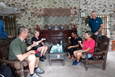 Luxury Ninh Binh Full Day Tour From Hanoi (Trang An - Hoa Lu) - Lunch with Local Flavor, Then Tea: The Midday Reset That Helps